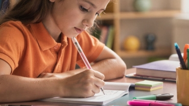 Ankara’nın en başarılı okulları arasında yer alan Bilişim Koleji, sağladığı bursluluk programlarıyla öğrencilere destek olmaya devam ediyor.