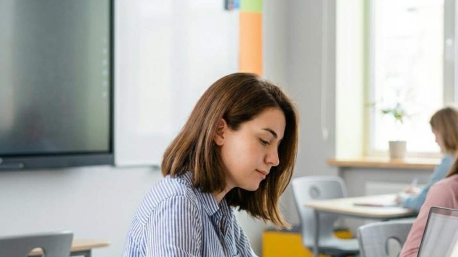 2025-2026 eğitim öğretim yılı takvimi, okulların açılış ve kapanış tarihleri, ara tatil, önemli günler ve haftalar ile birlikte.